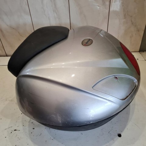 SUZUKI AN 650 BURGMAN 02-12 KUFER CENTRALNY SCHOWEK FABRYCZNY SUZUKI AN 650 BURGMAN 02-12 KUFER CENTRALNY SCHOWEK FABRYCZNY