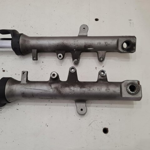 SUZUKI AN 650 BURGMAN 02-12 LAGI ZAWIESZENIE PRZÓD KOMPLET SUZUKI AN 650 BURGMAN 02-12 LAGI ZAWIESZENIE PRZÓD KOMPLET