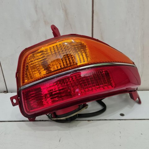 SUZUKI AN 650 BURGMAN 02-12 LAMPA PRAWY TYŁ TYLNA