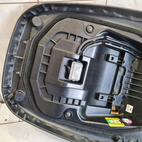 SUZUKI AN 650 BURGMAN 02-12 SIEDZENIE KANAPA FOTEL