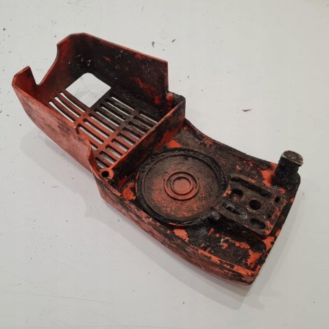 STIHL 009 OSŁONA OBUDOWA POKRYWA STIHL 009 OSŁONA OBUDOWA POKRYWA