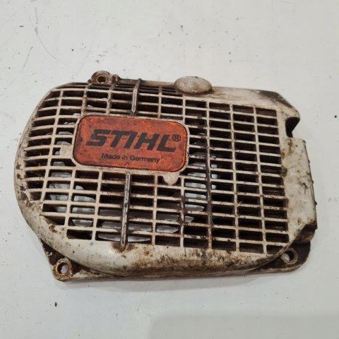 STIHL 034 036 OSŁONA OBUDOWA POKRYWA SZARPAKA STARTERA STIHL 034 036 OSŁONA OBUDOWA POKRYWA SZARPAKA STARTERA