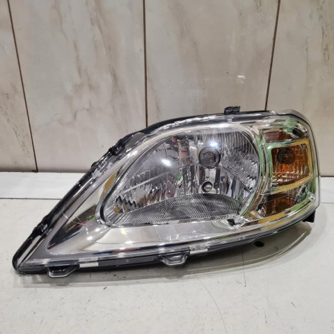 DACIA LOGAN 09-13 LAMPA REFLEKTOR LEWY OE 8200744753 DACIA LOGAN 09-13 LAMPA REFLEKTOR LEWY OE 8200744753