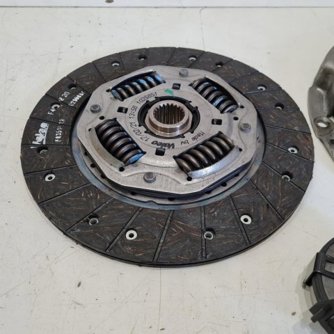 FIAT DUCATO 94-02 1.9 TD SPRZĘGŁO TARCZA DOCISK ŁOŻYSKO KPL VALEO 801831