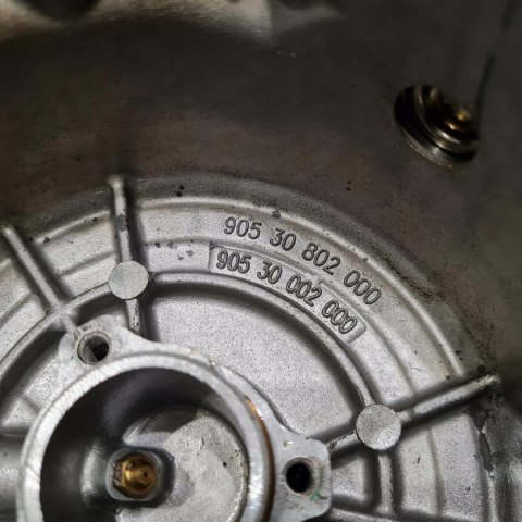 KTM DUKE 125 RC DEKIEL POKRYWA KAPA OBUDOWA ALTERNATORA KTM DUKE 125 RC DEKIEL POKRYWA KAPA OBUDOWA ALTERNATORA