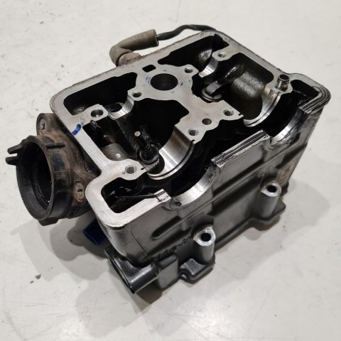 KTM DUKE 125 RC GŁOWICA CYLINDRA KTM DUKE 125 RC GŁOWICA CYLINDRA