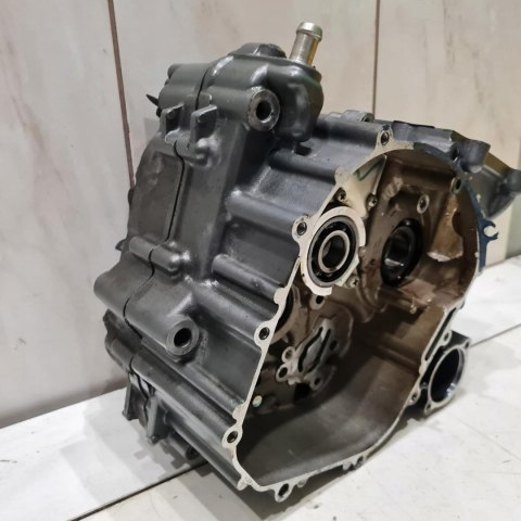 KTM DUKE 125 RC KARTERY OBUDOWA SILNIKA BLOK KOMPLET KTM DUKE 125 RC KARTERY OBUDOWA SILNIKA BLOK KOMPLET