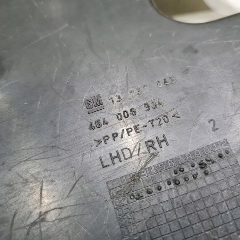 OPEL ASTRA H OSŁONA POD KONSOLĘ DESKĘ ROZDZIELCZĄ PRAWA GM 13137843 OPEL ASTRA H OSŁONA POD KONSOLĘ DESKĘ ROZDZIELCZĄ PRAWA GM 13137843