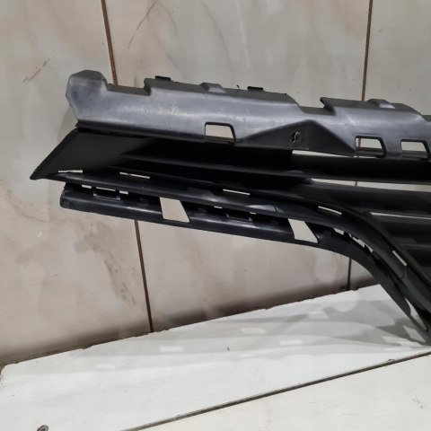 RENAULT CAPTUR 13-19 ATRAPA GRILL RENAULT CAPTUR 13-19 ATRAPA GRILL