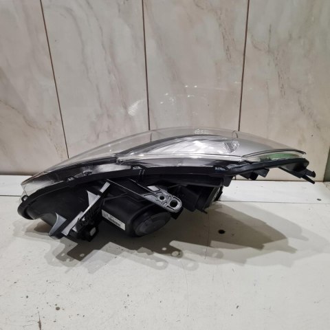 RENAULT CLIO III LAMPA REFLEKTOR PRAWY VALEO 044056 RENAULT CLIO III LAMPA REFLEKTOR PRAWY VALEO 044056