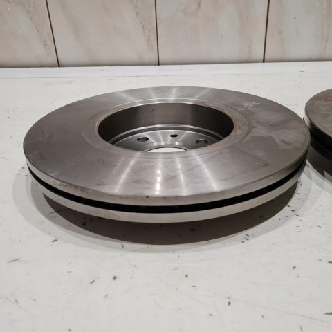 RENAULT CLIO III V MEGANE II TARCZE HAMULCOWE PRZÓD KOMPLET NK 203919 RENAULT CLIO III V MEGANE II TARCZE HAMULCOWE PRZÓD KOMPLET NK 203919