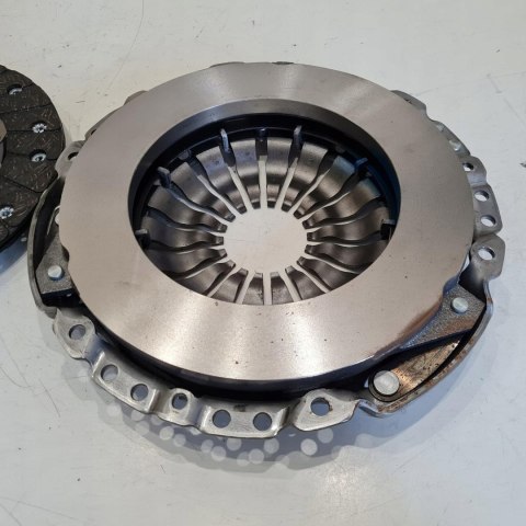 RENAULT CLIO IV KANGOO 1.5 DCI SPRZĘGŁO TARCZA DOCISK KPL LUK 622342909