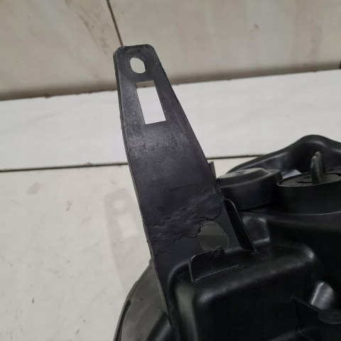 RENAULT MODUS 08- LAMPA REFLEKTOR PRAWY VALEO 043665 RENAULT MODUS 08- LAMPA REFLEKTOR PRAWY VALEO 043665
