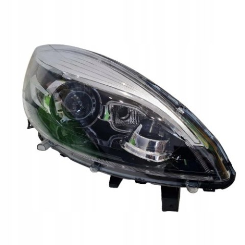 RENAULT SCENIC III LAMPA REFLEKTOR PRAWY VALEO 044768 RENAULT SCENIC III LAMPA REFLEKTOR PRAWY VALEO 044768