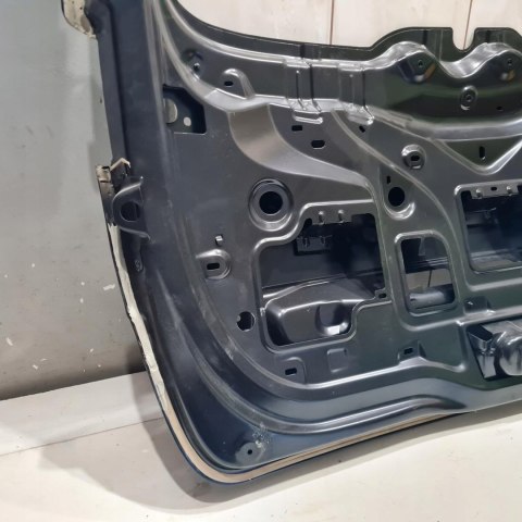 RENAULT SCENIC III POKRYWA KLAPA BAGAŻNIKA TYŁ TYLNA OE 901001385R RENAULT SCENIC III POKRYWA KLAPA BAGAŻNIKA TYŁ TYLNA OE 901001385R