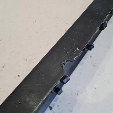 RENAULT TRAFIC III LISTWA DRZWI PRAWY PRZÓD 808213720R