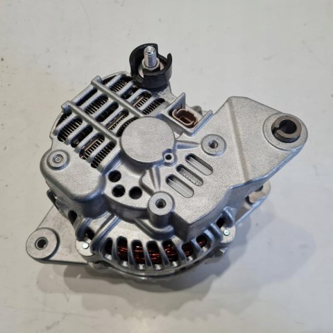 DACIA LOGAN SANDERO 1.4 1.6 ALTERNATOR 8200400891 110A DACIA LOGAN SANDERO 1.4 1.6 ALTERNATOR 8200400891 110A