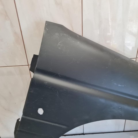 FORD ESCORT ORION BŁOTNIK PRAWY PRZÓD PRZEDNI FORD ESCORT ORION BŁOTNIK PRAWY PRZÓD PRZEDNI