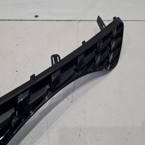 NISSAN JUKE 14-19 ATRAPA GRILL KRATKA LEWA 62075BV80A NISSAN JUKE 14-19 ATRAPA GRILL KRATKA LEWA 62075BV80A