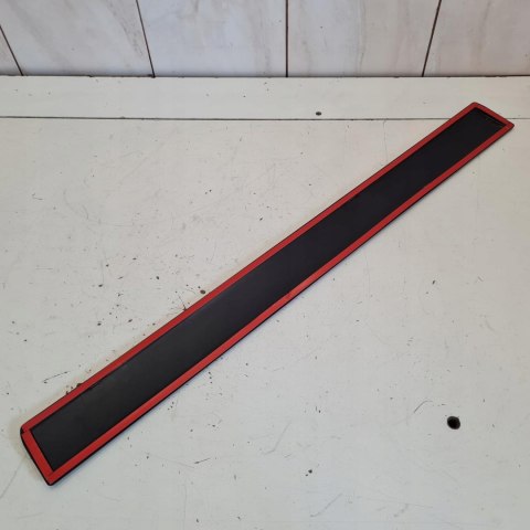 NISSAN NV200 LISTWA BOCZNA DRZWI 10143228 NISSAN NV200 LISTWA BOCZNA DRZWI 10143228