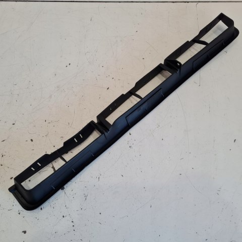 OPEL OMEGA A KRATKA ATRAPA ZDERZAKA 90401572 OPEL OMEGA A KRATKA ATRAPA ZDERZAKA 90401572