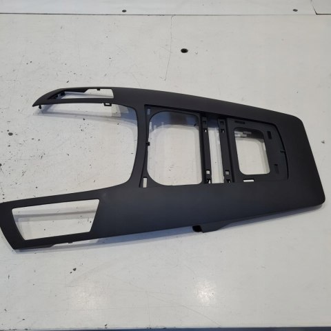 OPEL ZAFIRA B RAMKA OSŁONA DESKI ROZDZIELCZEJ GM 13198905 OPEL ZAFIRA B RAMKA OSŁONA DESKI ROZDZIELCZEJ GM 13198905