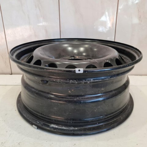 RENAULT FELGA STALOWA 15" 5X114.3 OE 403009749R RENAULT FELGA STALOWA 15" 5X114.3 OE 403009749R