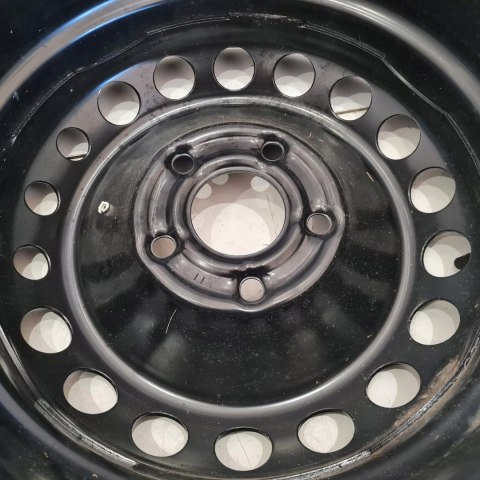 RENAULT FELGA STALOWA 15" 5X114.3 OE 403009749R RENAULT FELGA STALOWA 15" 5X114.3 OE 403009749R