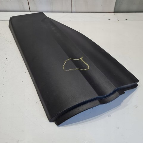 RENAULT KADJAR LISTWA DRZWI PRAWY TYŁ OE 828768609R RENAULT KADJAR LISTWA DRZWI PRAWY TYŁ OE 828768609R