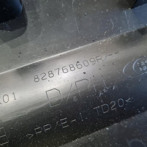 RENAULT KADJAR LISTWA DRZWI PRAWY TYŁ OE 828768609R RENAULT KADJAR LISTWA DRZWI PRAWY TYŁ OE 828768609R