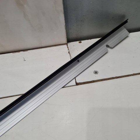 VOLKSWAGEN T5 T6 SZYNA MOCUJĄCA PROWADZĄCA MULTIFLEX 7E5883083 VOLKSWAGEN T5 T6 SZYNA MOCUJĄCA PROWADZĄCA MULTIFLEX 7E5883083