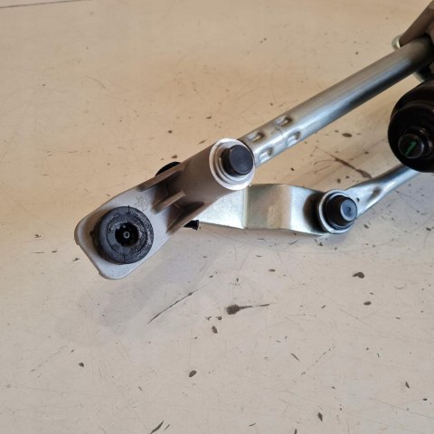 AUDI A1 82B MECHANIZM WYCIERACZEK OE 82B955023 AUDI A1 82B MECHANIZM WYCIERACZEK OE 82B955023