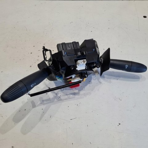 FIAT DOBLO MANETKA PRZEŁĄCZNIK ZESPOLONY OE 735290066 FIAT DOBLO MANETKA PRZEŁĄCZNIK ZESPOLONY OE 735290066