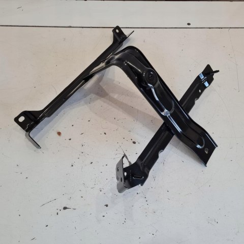 JAGUAR F-PACE UCHWYT WSPORNIK MOCOWANIE KOŁA ZAPASOWEGO HK83-47066-AE-PC3 JAGUAR F-PACE UCHWYT WSPORNIK MOCOWANIE KOŁA ZAPASOWEGO HK83-47066-AE-PC3