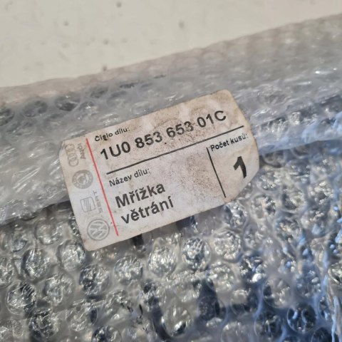 SKODA OCTAVIA I 97-01 ATRAPA GRILL CHŁODNICY 1U085365301C SKODA OCTAVIA I 97-01 ATRAPA GRILL CHŁODNICY 1U085365301C