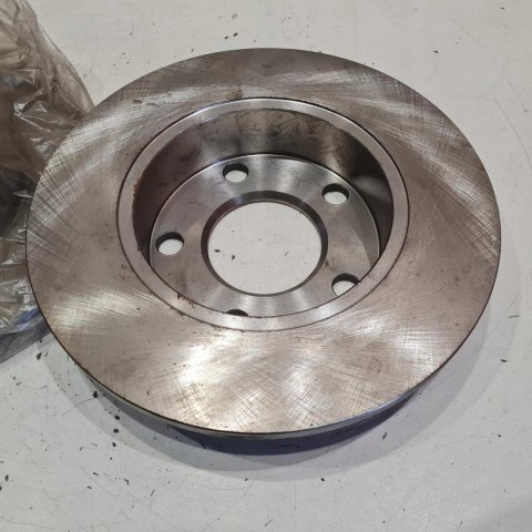 AUDI A4 B5 VW PASSAT B5 TARCZE HAMULCOWE KOMPLET 4MAX 5201-01-1043P AUDI A4 B5 VW PASSAT B5 TARCZE HAMULCOWE KOMPLET 4MAX 5201-01-1043P
