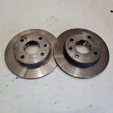 FORD FIESTA ORION III TARCZE HAMULCOWE KOMPLET SAMKO F1281P FORD FIESTA ORION III TARCZE HAMULCOWE KOMPLET SAMKO F1281P