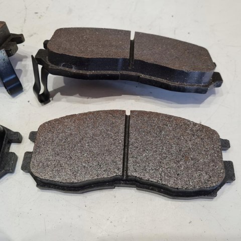 MITSUBISHI ECLIPSE I II GALANT IV V VI KLOCKI HAMULCOWE KPL KAGER 35-0308 MITSUBISHI ECLIPSE I II GALANT IV V VI KLOCKI HAMULCOWE KPL KAGER 35-0308
