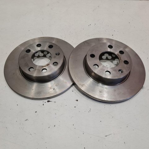 OPEL CORSA C 1.0 1.2 TARCZE HAMULCOWE KOMPLET SBS 203641 OPEL CORSA C 1.0 1.2 TARCZE HAMULCOWE KOMPLET SBS 203641