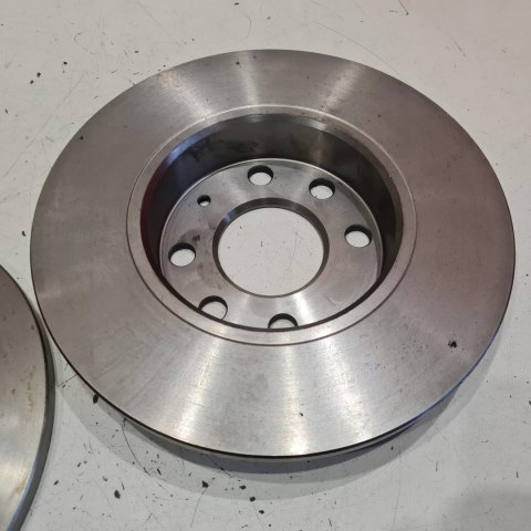 OPEL CORSA C 1.0 1.2 TARCZE HAMULCOWE KOMPLET SBS 203641 OPEL CORSA C 1.0 1.2 TARCZE HAMULCOWE KOMPLET SBS 203641