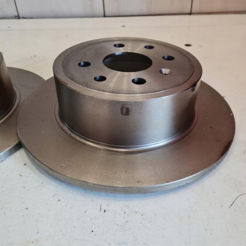 OPEL VECTRA B TARCZE HAMULCOWE KOMPLET PILENGA 5760