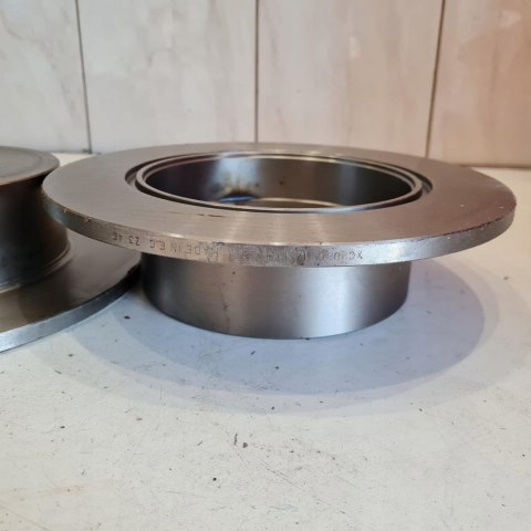 OPEL VECTRA B TARCZE HAMULCOWE KOMPLET PILENGA 5760