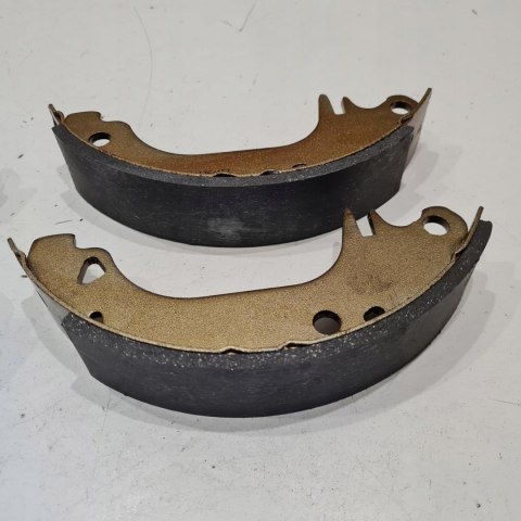 CITROEN SAXO PEUGEOT 106 205 SZCZĘKI HAMULCOWE 1079.180 CITROEN SAXO PEUGEOT 106 205 SZCZĘKI HAMULCOWE 1079.180