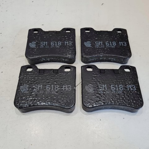 CITROEN SAXO PEUGEOT 106 KLOCKI HAMULCOWE STEINHOF SM 618 CITROEN SAXO PEUGEOT 106 KLOCKI HAMULCOWE STEINHOF SM 618