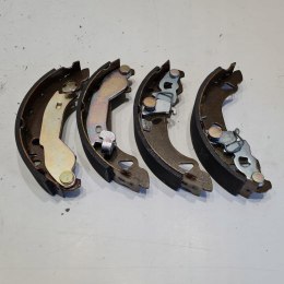 FIAT BRAVO BRAVA PUNTO I SZCZĘKI HAMULCOWE SGE064