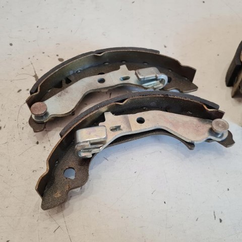 FIAT PUNTO II SZCZĘKI HAMULCOWE SGE156 FIAT PUNTO II SZCZĘKI HAMULCOWE SGE156