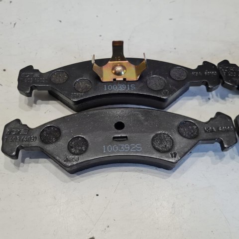 FORD FIESTA II KLOCKI HAMULCOWE TEXTAR 2085717505 FORD FIESTA II KLOCKI HAMULCOWE TEXTAR 2085717505