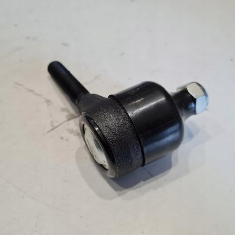 MERCEDES 190 W201 KOŃCÓWKA DRĄŻKA KIEROWNICZEGO MOOG ME-ES-3095