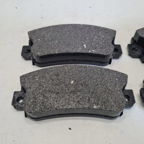 FIAT PUNTO PANDA UNO KLOCKI HAMULCOWE BRECK WVA 20950 FIAT PUNTO PANDA UNO KLOCKI HAMULCOWE BRECK WVA 20950