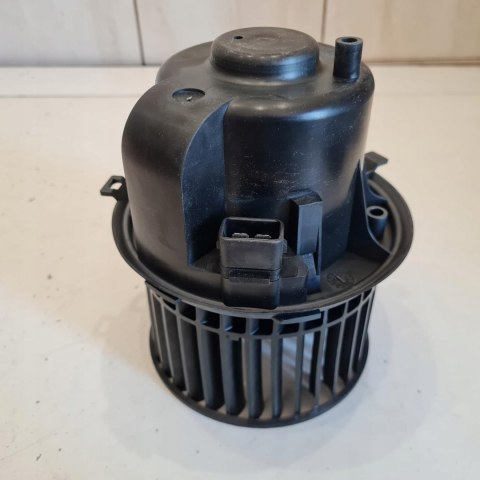 FORD TRANSIT 96-00 WENTYLATOR DMUCHAWY 7188531 FORD TRANSIT 96-00 WENTYLATOR DMUCHAWY 7188531